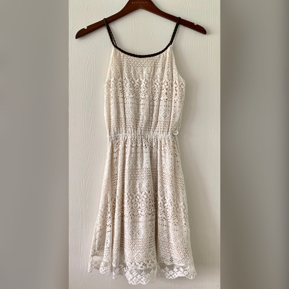 Lace dress